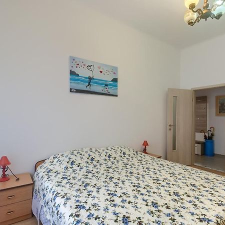 Aida Pula Apartment Екстериор снимка